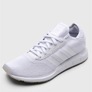 Adidas swift run x w